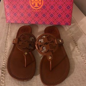 Tory Burch Vintage Vachetta- Women’s Sandal Size 9